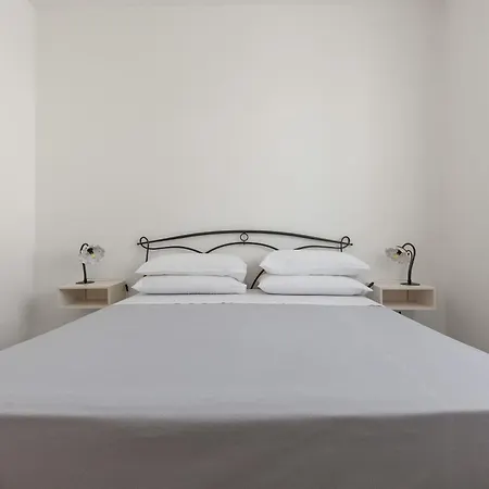 Bed & Breakfast Li Peticurti 3*